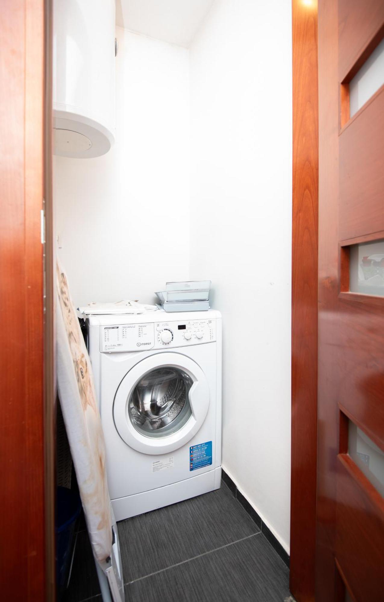 The Parrots Nest Apartment Сараево Екстериор снимка