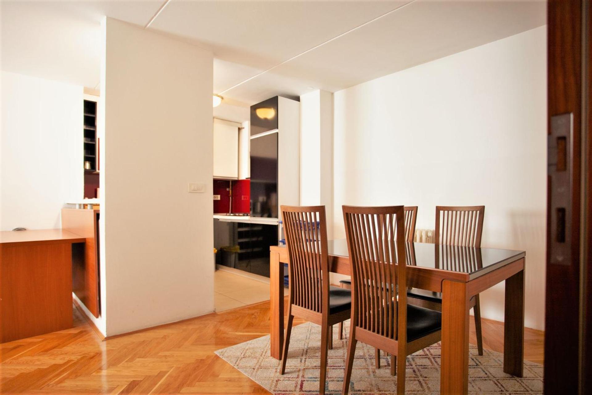 The Parrots Nest Apartment Сараево Екстериор снимка
